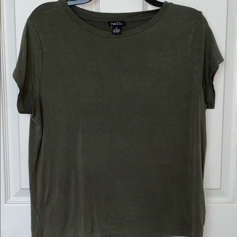Rue21 Top
